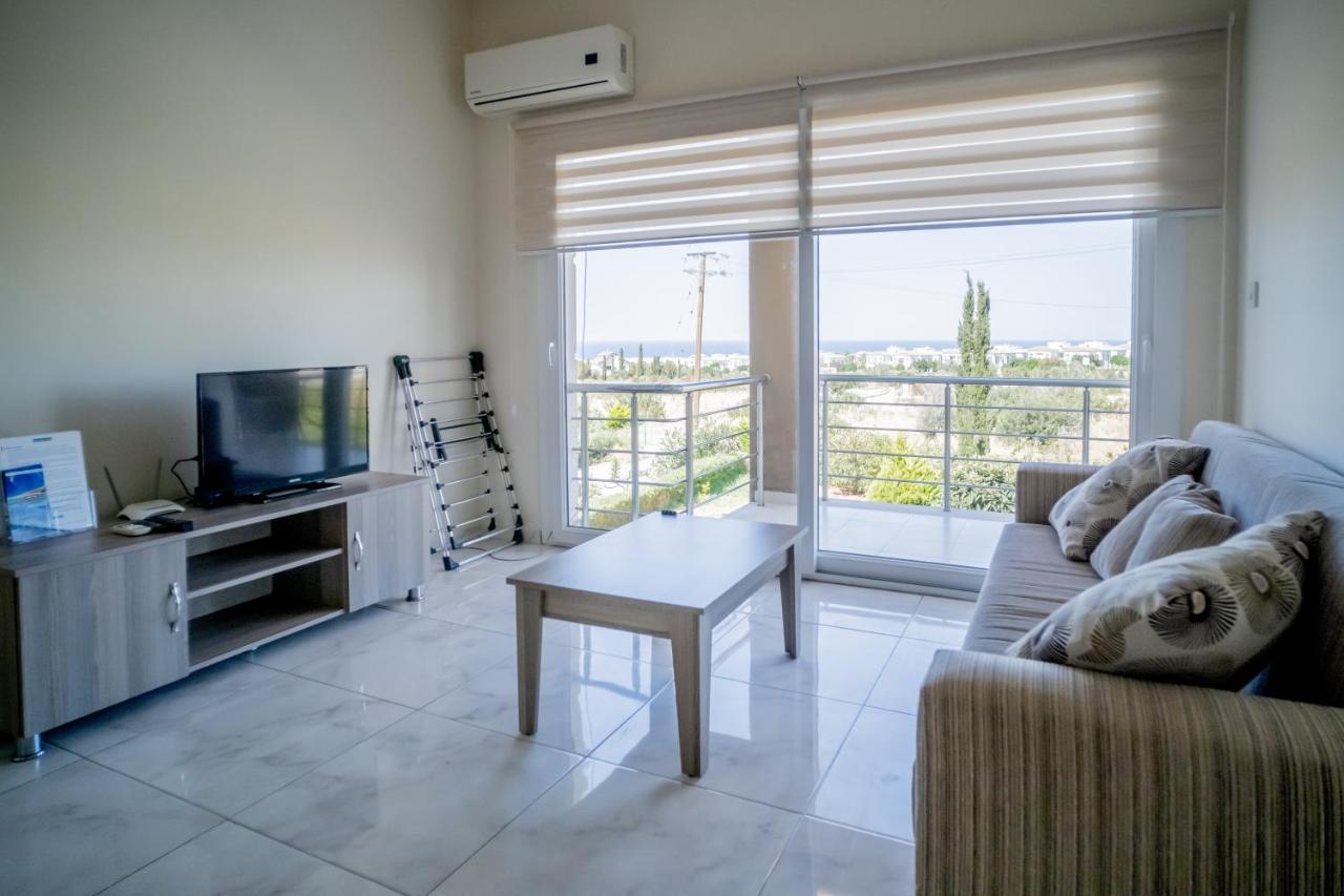 Spacious Two-Bedroom Apartment In Amazing Residence Escape Homes Kyrenia  Esterno foto