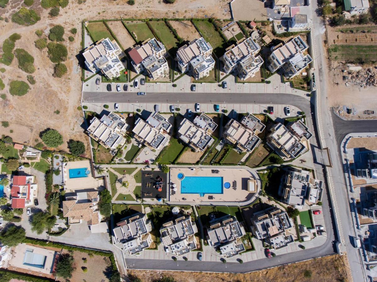 Spacious Two-Bedroom Apartment In Amazing Residence Escape Homes Kyrenia  Esterno foto
