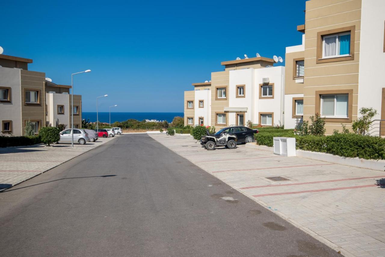 Spacious Two-Bedroom Apartment In Amazing Residence Escape Homes Kyrenia  Esterno foto